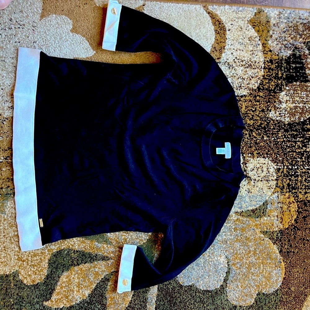 Calvin Klein Black and White 3/4 Sleeve Sweater